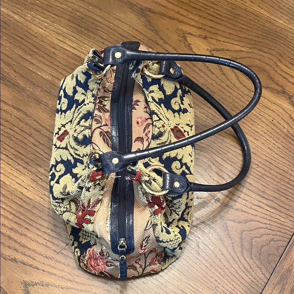 Clever Carriage Company‎ Doctor Bag